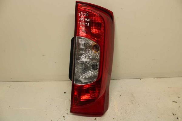 FEU ARRIERE DROIT CITROEN NEMO / PEUGEOT BIPPER / FIAT FIORINO, QUBO  2008+ HAYON ARRIERE - Vue 1